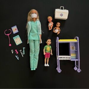 Pediatrician Barbie Set